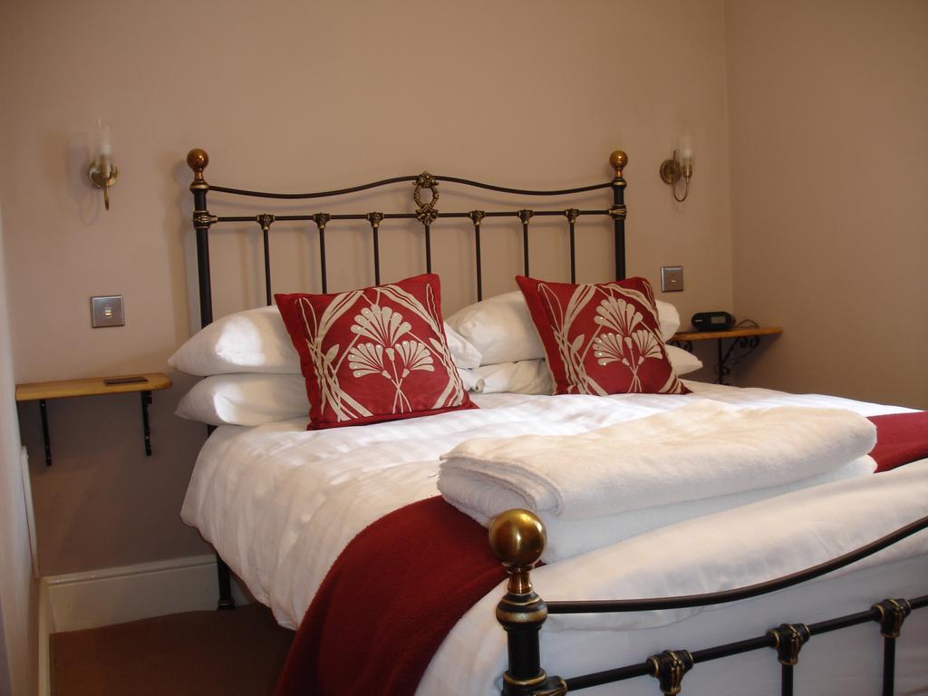Burcott Mill Guesthouse Wells Exterior foto
